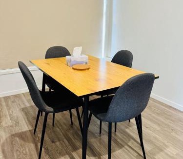 Bulimba House | StayEazy Rentals