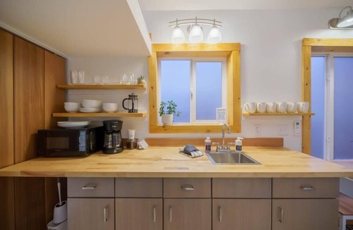 Overlook House | #StayInMyDistrict Overlook Backyard Tiny Suite