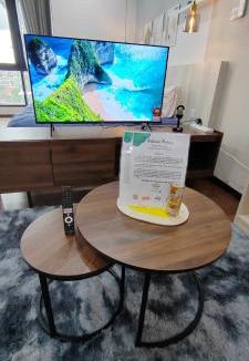 Bandar Sri Permaisuri Apartment | StayNenjoy Queensville Studio