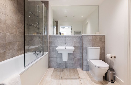 Gascoigne Apartment | Stayo Apartments Barking Wharf