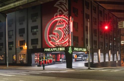 Belltown Hotel | Staypineapple, Hotel FIVE, Downtown Seattle
