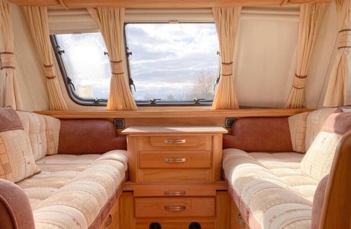 Little Missenden House | StayZo Vanlander Caravan - in Chiltern Hills