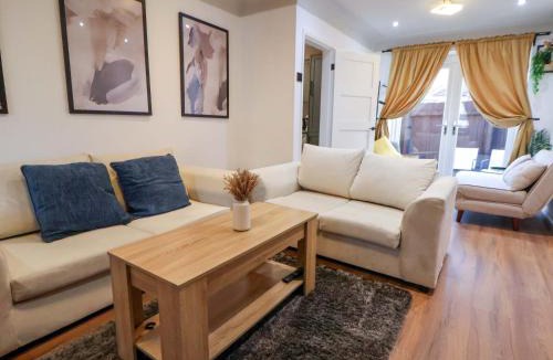 Hoole House | Steam and Stay Hoole