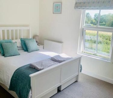 Newby Bridge House | Steam Train Cottage - Lake District Hideaway