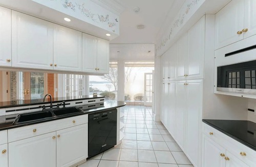 Semora House | Steel Magnolia - Hyco Lake Luxury Vacation