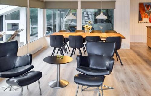 Strandby House | Steenbo