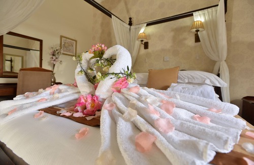 Sutton-in-Craven Hotel | Steeton Hall Hotel