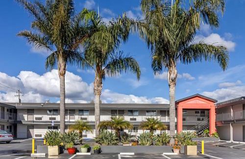 Salinas Hotel | Steinbeck Lodge
