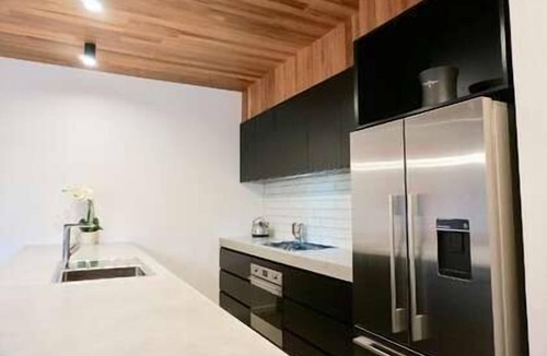 Queenscliff House | STELLA on Stevens