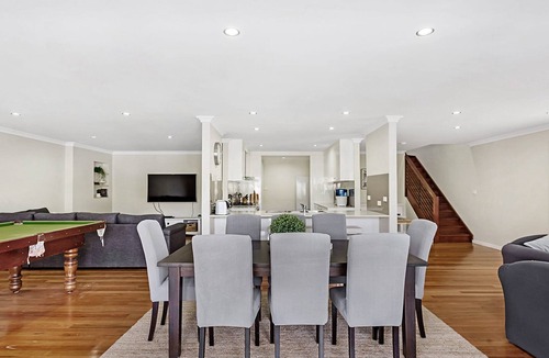 Nelson Bay House | Stella's at the Bay