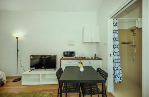 Adelaide Central Business District Cabin | Stellar Residence #2