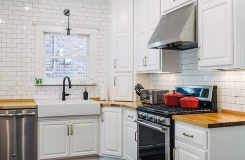 Bonnycastle House | Stellar Suites | Parkside Highlands Home | 5 BR