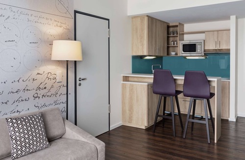 Munchen District Apartment | Stellaris Apartment Hotel