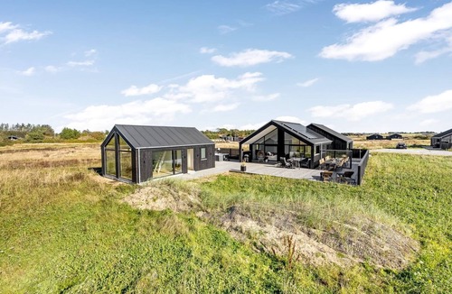 Grønhøj House | "Stenkil" - 1.2km from the sea by Interhome