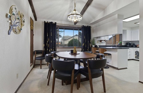 Roseburg House | Step Back in Time at Our 1970s Retro Retreat *Game Room* Lounge* Right off I5