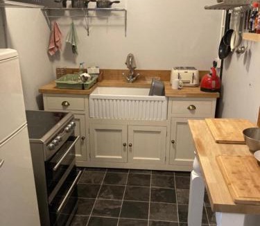 Todmorden Apartment | Step-free modern central apartment