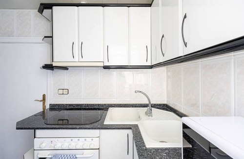 Cornella de Llobregat Apartment | Step into this delightful and snug 2-bedroom retreat, meticulously renovated and thoughtfully designed to offer a pleasant and cozy stay in Barcelona.
