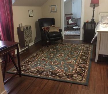 Candia Bed & Breakfast | Stephen Clay Homestead Bed and Breakfast