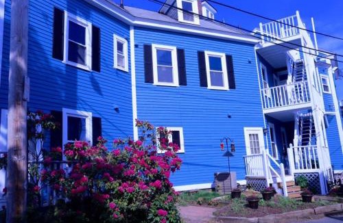 Salem Hotel | Stepping Stone Inn