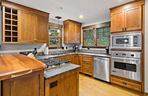 Cheshire House | Stepping Stone