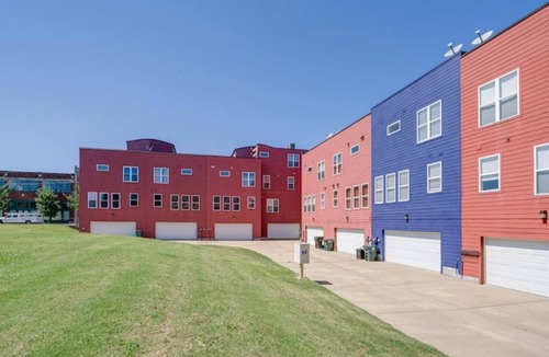 Downtown Memphis House | Steps 2 Nightlife Rooftop Deck View Private Garage