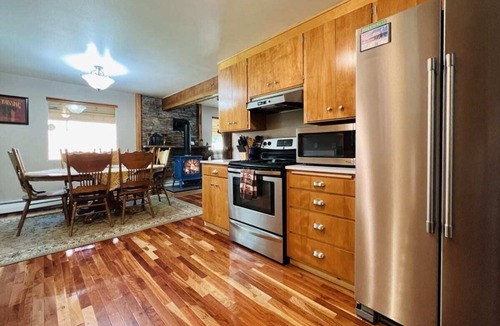 West Glacier Cabin | Steps Away Cabin #1 in West Glacier