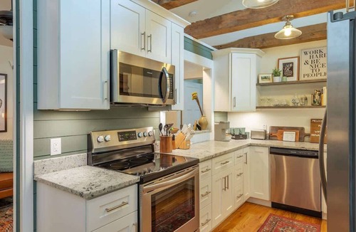 Waynesville House | Steps Away Cottage Hot Tub, Fire Pit, Downtown