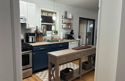 Hamlin House | Steps away from the main beach/pool in the Hideout