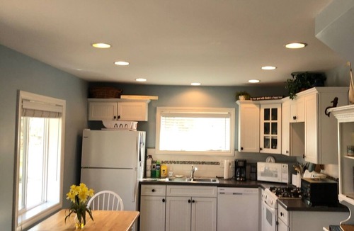 Caseville House | Steps away to sub sugar sandy beach - sleeps 6