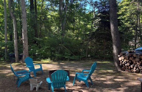 Caseville House | Steps away to sub sugar sandy beach - sleeps 6
