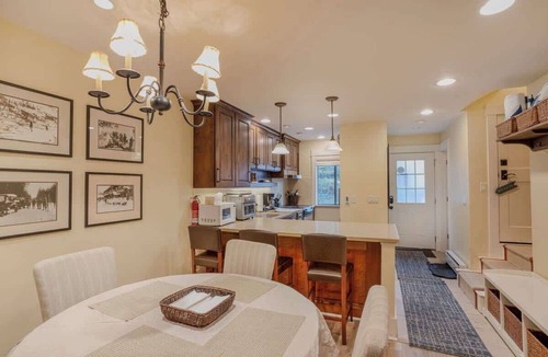Tahoya Shores Condo | Steps from Beach-N-Mins to SKI - Updated Interior