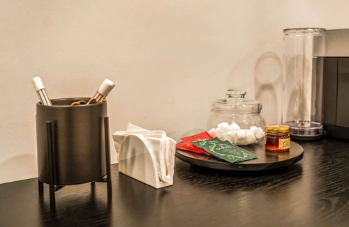 Stroudsburg Apartment | Steps From Downtown Stroudsburg | 2BR + Sleeps 4