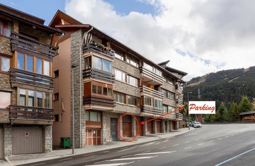 Incles Apartment | Steps from Grandvalira Cozy Ski Haven+Parkingnn