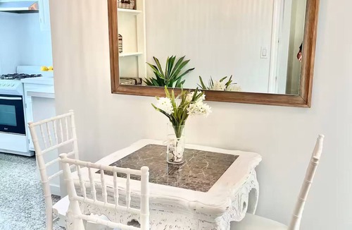 Queens Apartment | Steps From the Beach Designer Space For 2