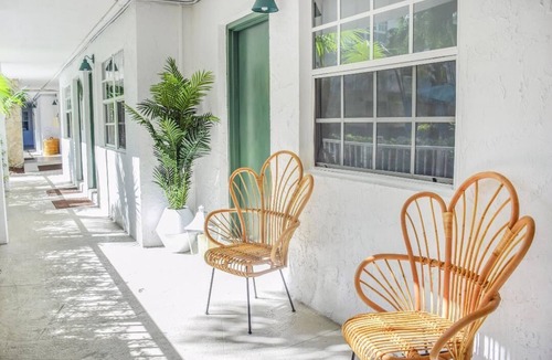 Key Biscayne Apartment | Steps from the Beach One Bedroom with Pool -