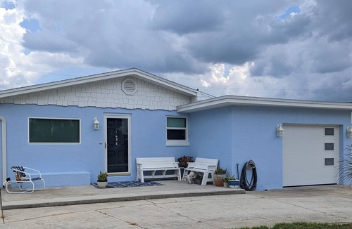 Plaza Shores House | Steps from the beach with pool!