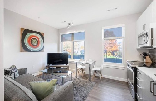 Central-Maverick Square - Paris Street Apartment | Steps from Waterfront | Private Studio | Upscale Amenities | GLS