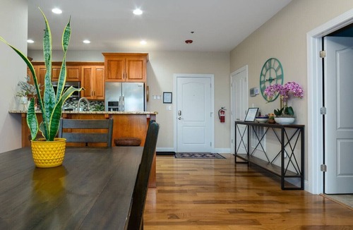 Lexington Condo | Steps from WLU & VMI Loft with Private Parking