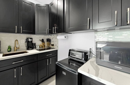 Tavernier Apartment | Steps to Beach Boardwalk Nearby Attractions