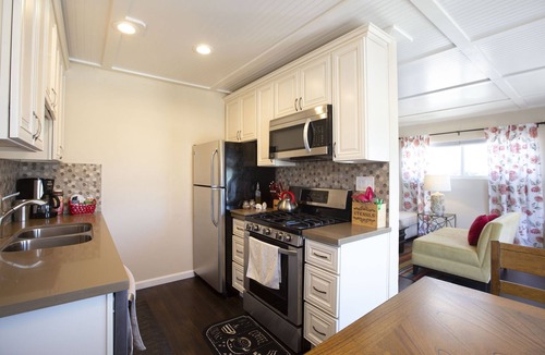 Ocean Beach Apartment | Steps to Beach! Newly Updated, Pet-Friendly & Highly Rated – Top floor 2103