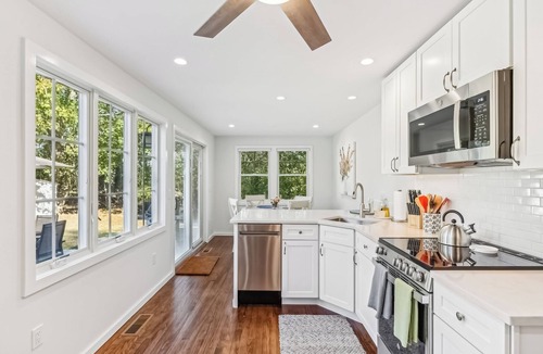 Town of Southold Town House | Steps to Beach + Sunset Views! East Marion Home