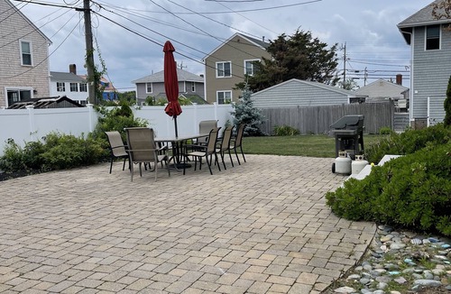Ocean Bluff-Brant Rock House | Steps to Beach