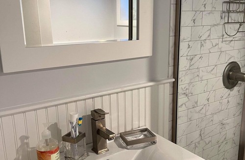 East Atlantic Beach Apartment | Steps to beautiful beach