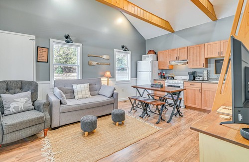 Brant Lake Cottage | Steps to Brant Lake: Mountain-View Hideaway!