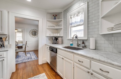 Cherry Street House | Steps to Cherry Street-Shopping and Dining-Historic Home-Firepit