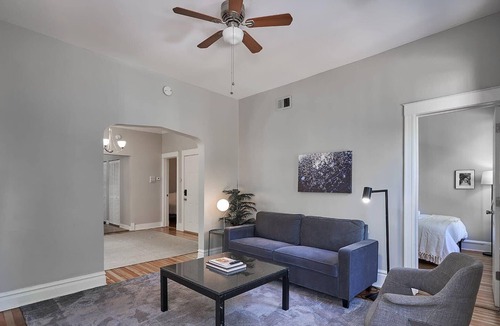 Wrightwood Neighbors Apartment | Steps to DePaul Campus | Walkup + W&D | Zencity