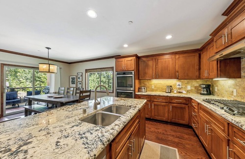 South Lake Tahoe House | Steps to Heavenly, Lake & More | Tahoe Woods #101