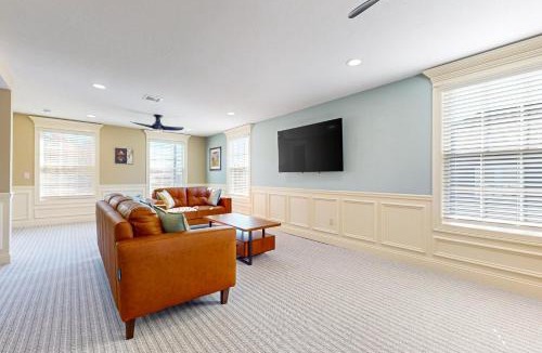 Holyoke House | Steps to Holyoke Medical Center! Remote-Work Hub