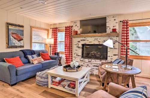 Cedar Glen House | Steps to Lake: Cabin w/Deck in Lake Arrowhead