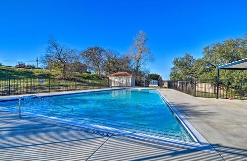 Granbury House | Steps to Lake! Charming Cabin Pool Access and Decks
